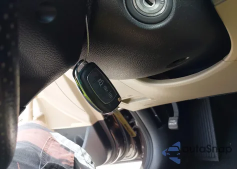 2015 Hyundai Sonata Se z USA, uszkodzony, nr VIN 5NPE24AF8FH166949